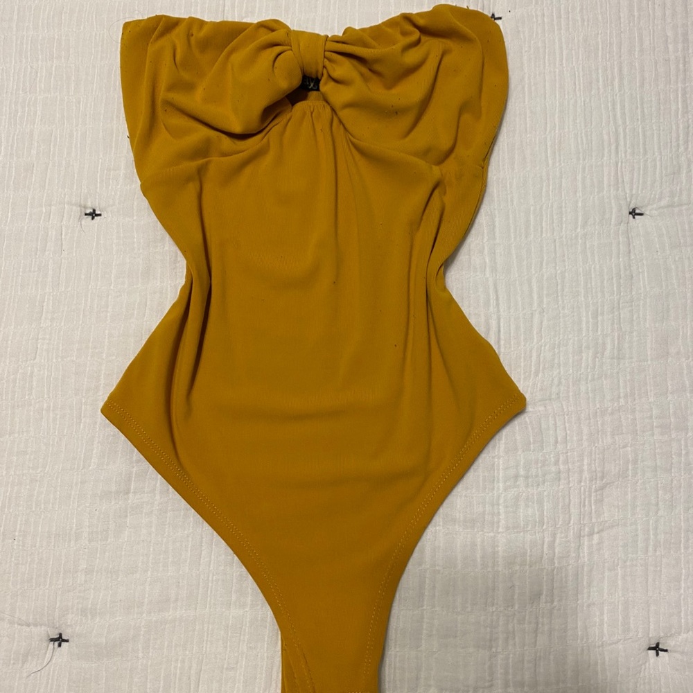 strapless body suit